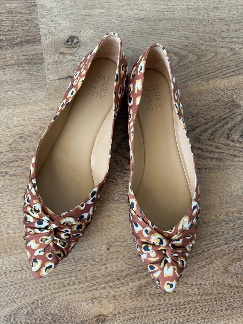 Naturalizer Rust Leopard-Print Pointed Knot Flats